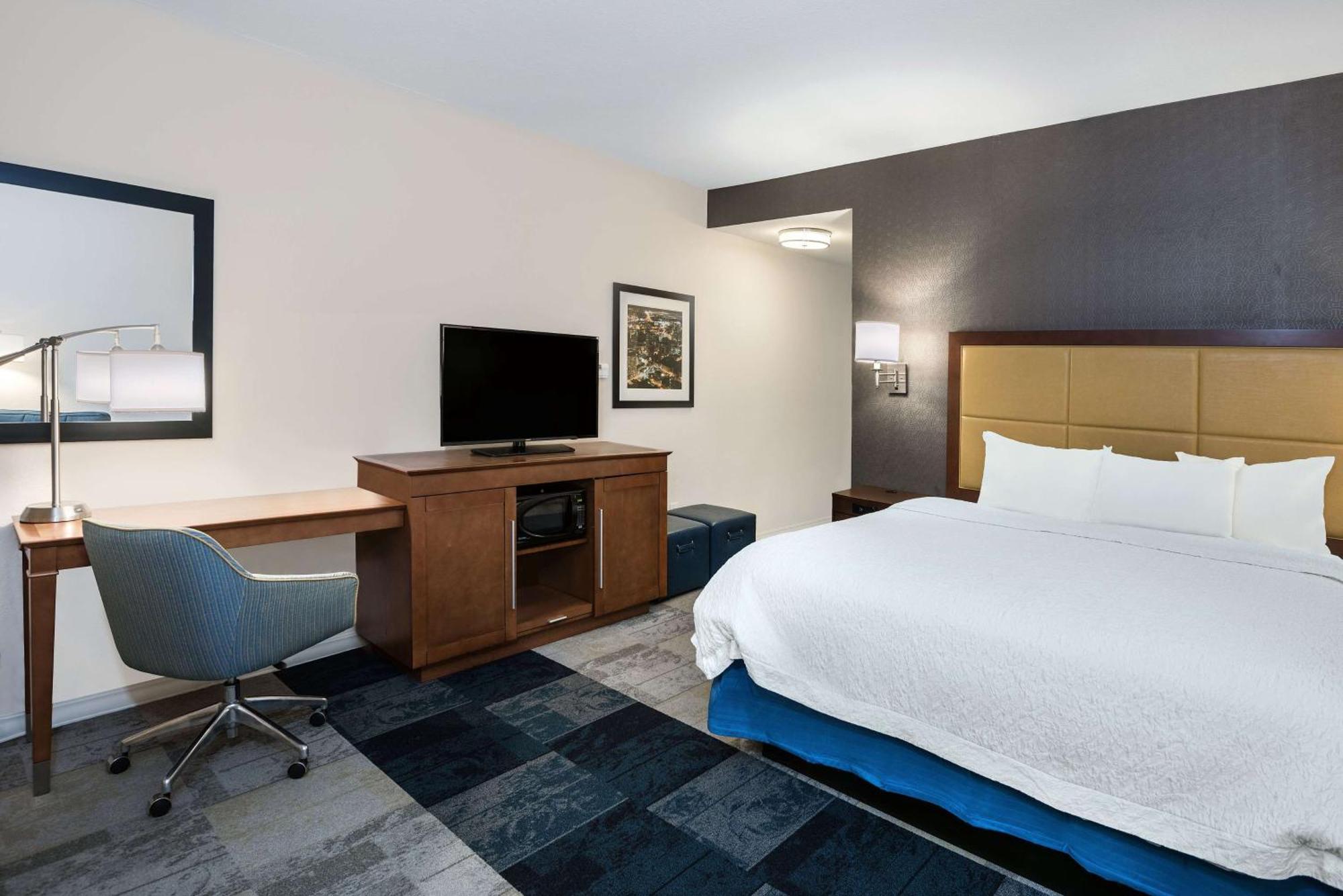 Hampton Inn & Suites San Antonio Brooks City Base, Tx Exterior photo